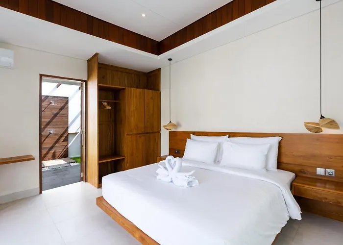 Villa J4 *