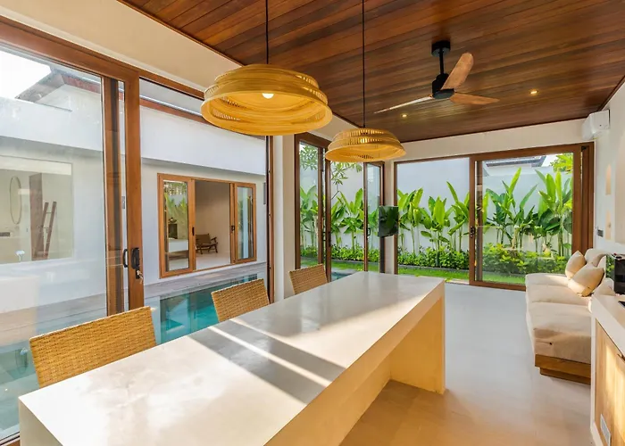 Villa J4 *