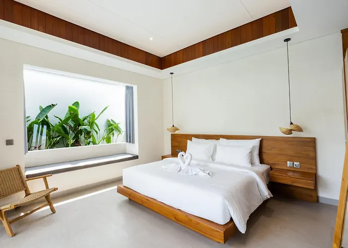 J4 * Sanur